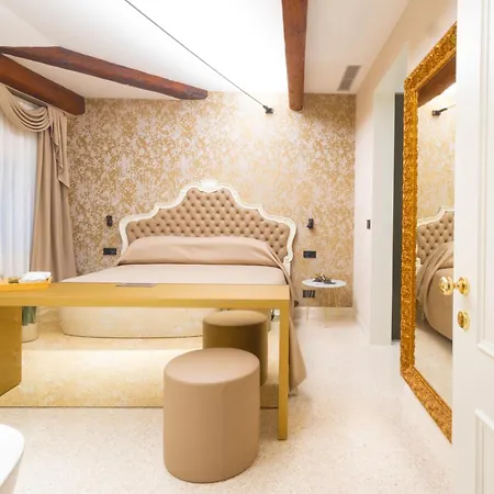 Palazzetto Myvenice البندقية
