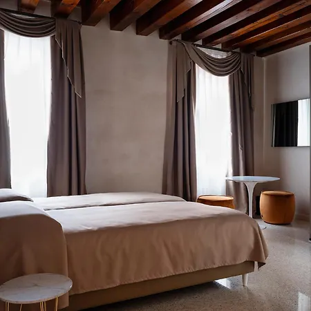 Palazzetto Myvenice فندق البندقية