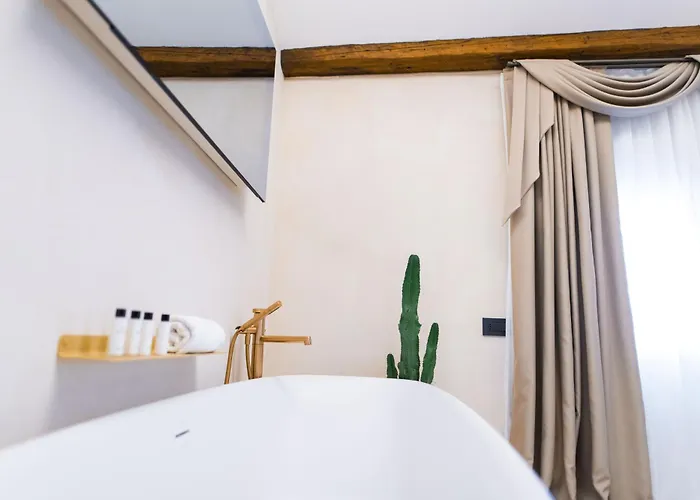 Отель Palazzetto Myvenice Венеция