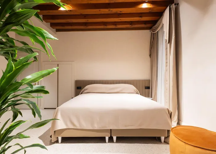 Отель Palazzetto Myvenice