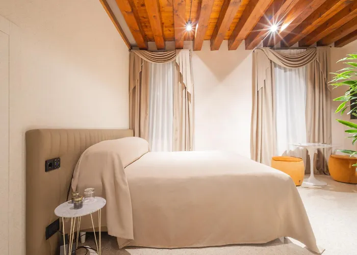Palazzetto Myvenice Отель 4*