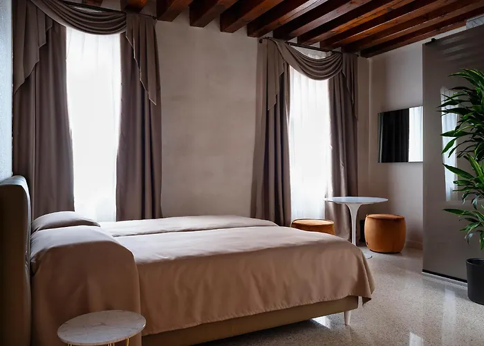 Palazzetto Myvenice Отель Венеция