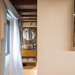 Отель Palazzetto Myvenice Венеция