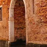 Отель Palazzetto Myvenice