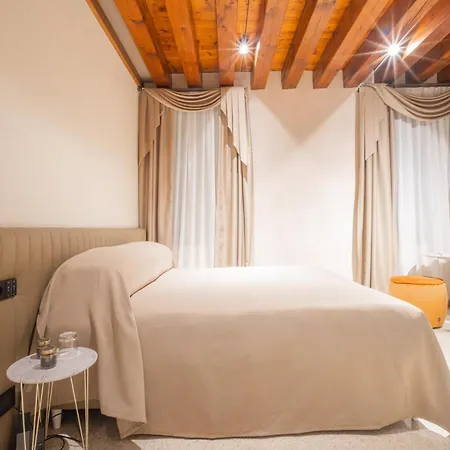 Palazzetto Myvenice Hotell 4*